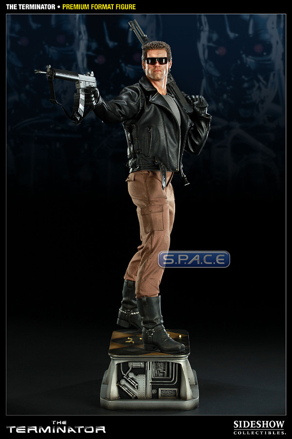 T-800 Skynet Premium Format Figure (The Terminator) - S.P.A.C.E - space ...