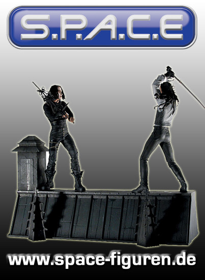 Rooftop Battle Deluxe Box 2-Pack (The Crow)