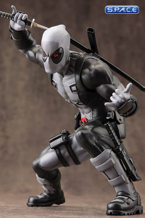 1/10 Scale Deadpool ARTFX+ Statue X-Force Version Exclusive (Marvel Now!)