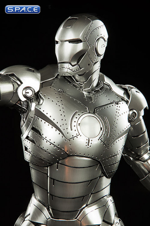 Iron Man Mark Ii Quarter Scale Maquette (Iron Man)