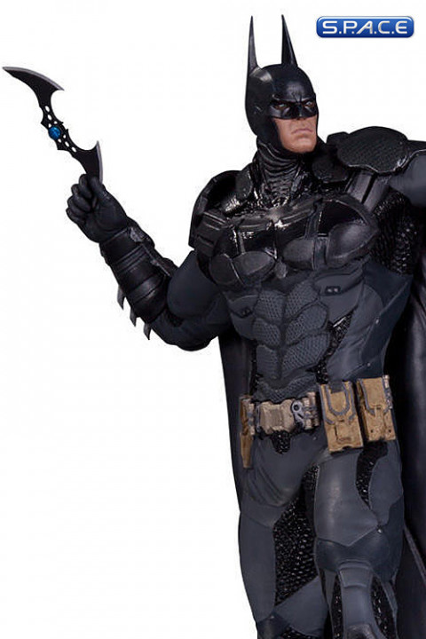 Batman Statue (Batman Arkham Knight)
