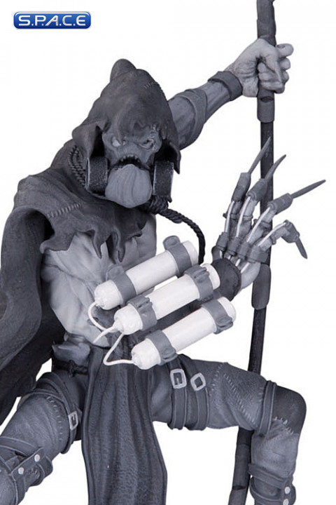 Scarecrow Statue by Carlos DAnda (Batman Black and White)