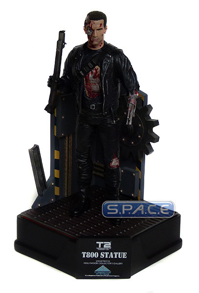 T-800 Statue with light-up base (Terminator 2)