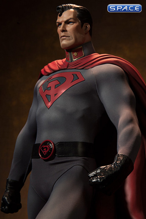 Superman Red Son Premium Format Figure (DC Comics)
