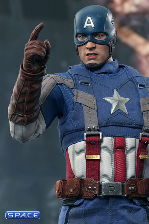 1/6 Scale Captain America Golden Age Version MMS240 (Captain America: The Winter Soldier)