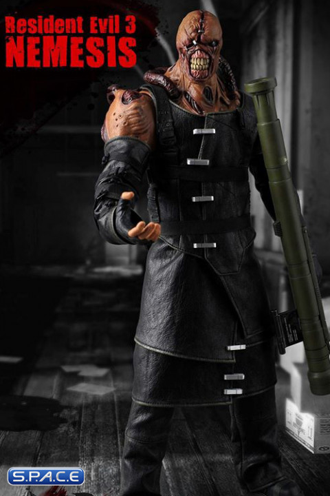 1/6 Scale Nemesis (Resident Evil 3)