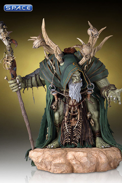 GulDan Statue (Warcraft: The Beginning)