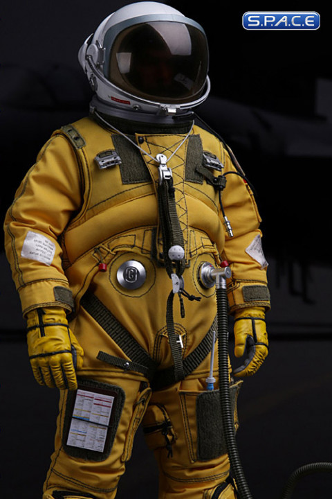 1/6 Scale U-2 Dragon Lady Pilot