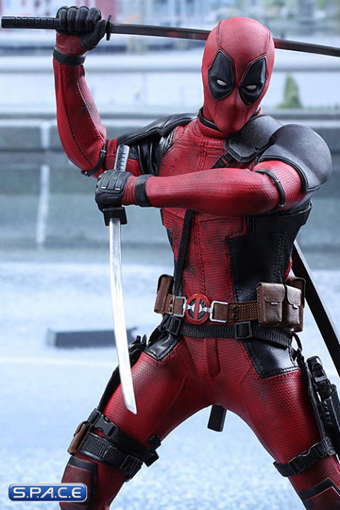 1/6 Scale Deadpool Movie Masterpiece MMS347 (Deadpool)