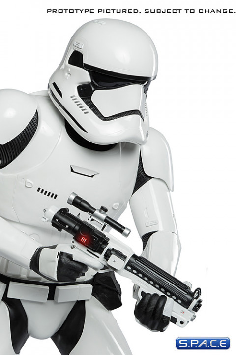 1:1 First Order Stormtrooper life-size Statue (Star Wars - The Force Awakens)