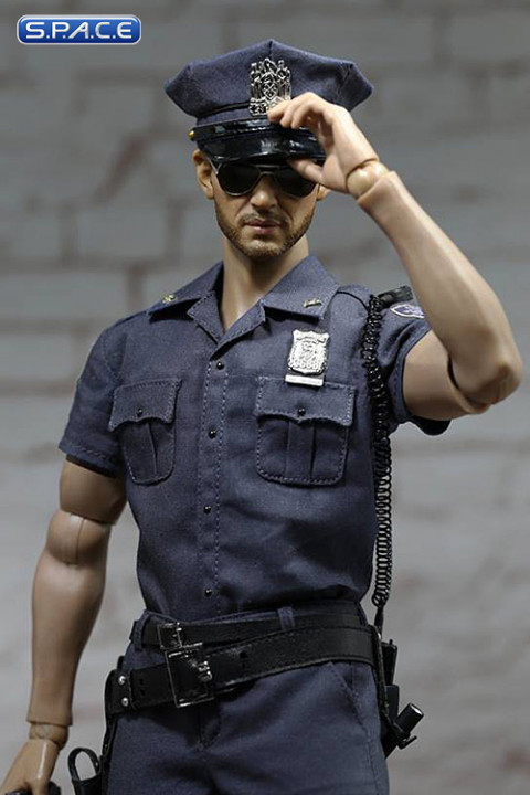 1/6 Scale New York Policeman