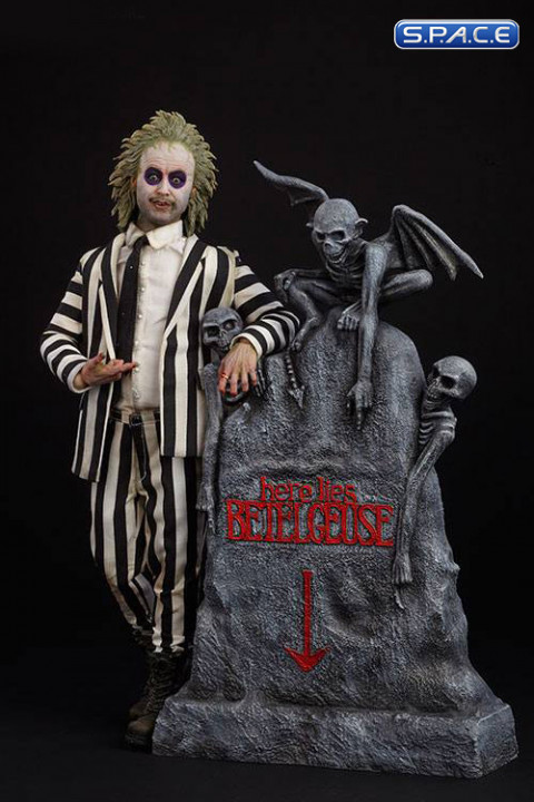 1/6 Scale Beetlejuice with Tombstone (Beetlejuice)