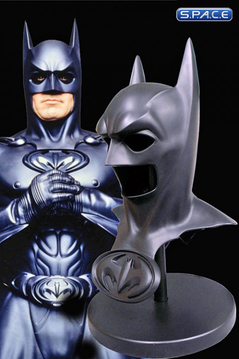 1:1 Batman Life-Size Cowl (Batman & Robin)