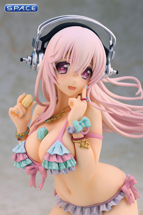 1/7 Scale Sonico with Macaron PVC Statue (Super Sonico The Animation)