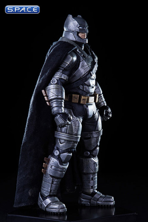 1/10 Scale Armored Batman Art Scale Statue (Batman v Superman: DOJ)