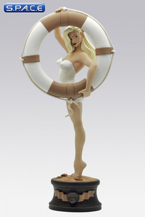 Vicki Riviera Summer Pin-Up Statue by Olivier Vatine