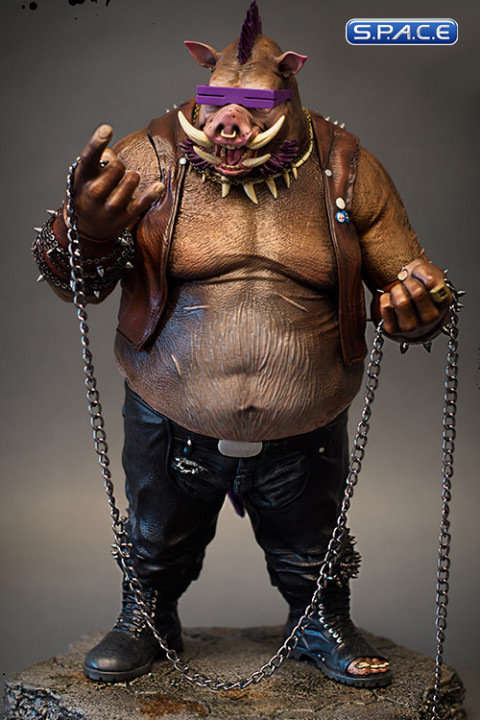 Bebop Statue (Teenage Mutant Ninja Turtles: Out of the Shadow)