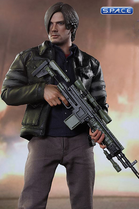 1/6 Scale Leon S. Kennedy Video Game Masterpiece VGM22 (Resident Evil 6)