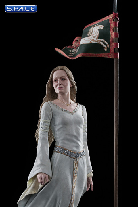 Lady Eowyn of Rohan Statue (Lord of the Rings)