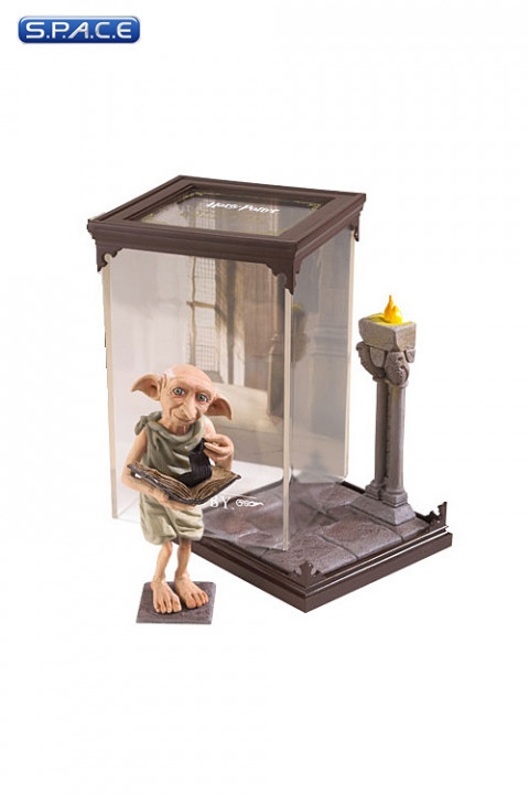 Dobby Magical Creatures Diorama (Harry Potter)