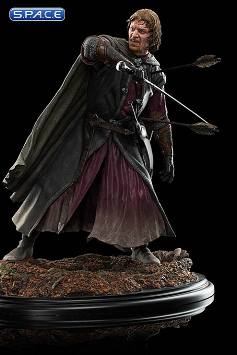 Boromir at Amon Hen Statue (Lord of the Rings)