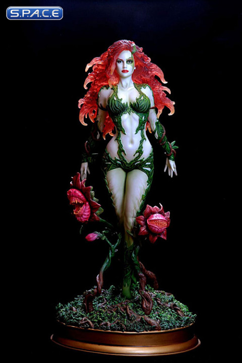 1/6 Scale Poison Ivy Web Exclusive Statue by Luis Royo (Fantasy Figure Gallery)