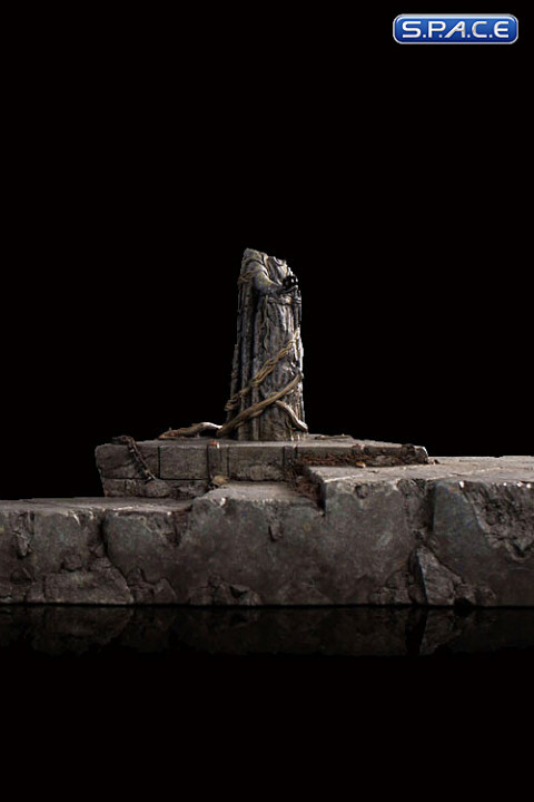 1/30 Scale Dol Guldur Palantir Courtyard  (The Hobbit: The Battle of the Five Armies)