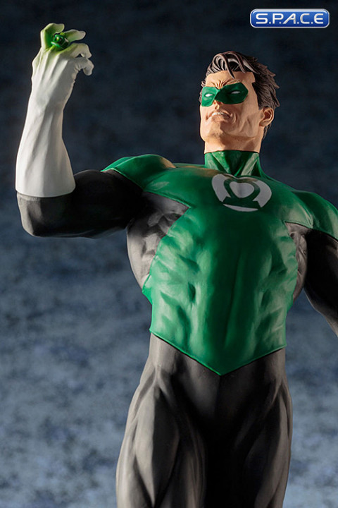 1/6 Scale Green Lantern ARTFX Statue (DC Comics)