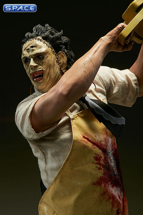 Leatherface Premium Format Figure (Texas Chainsaw Massacre)