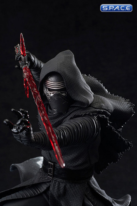 1/7 Scale Kylo Ren ARTFX Statue (Star Wars: The Force Awakens)