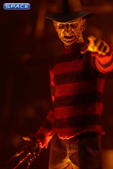 1/6 Scale Freddy Krueger (A Nightmare on Elm Street 3: Dream Warriors)