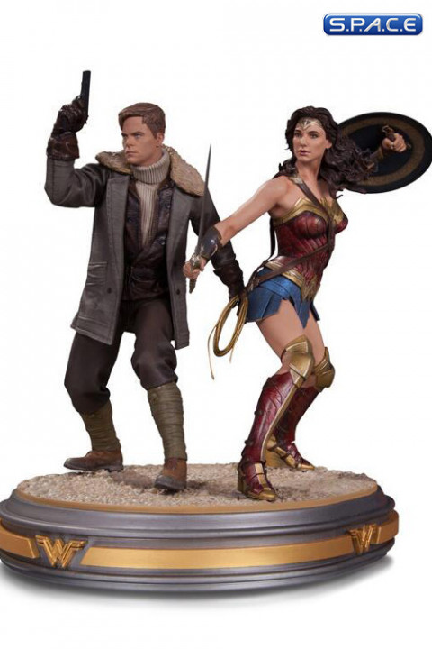 1/6 Scale Wonder Woman and Steve Trevor Statue (Wonder Woman)