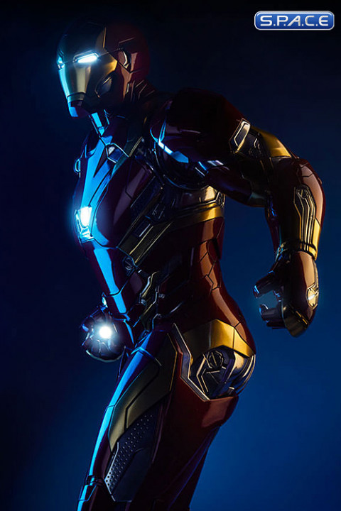 Iron Man Mark XLVI Legendary Scale Figure (Captain America: Civil War)
