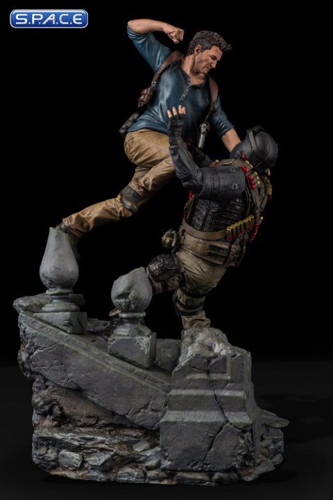 Nathan Drake (Uncharted) - 1/6 Scale Figure [Sideshow Collectibles