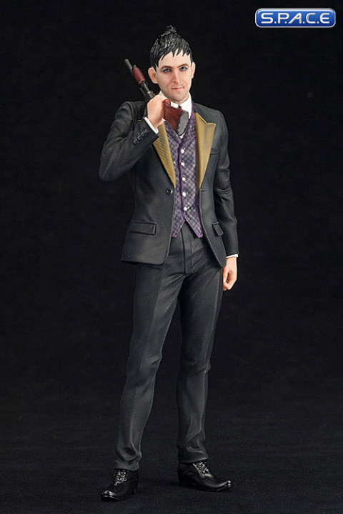 1/10 Scale Oswald Chesterfield Cobblepot ARTFX+ PVC Statue (Gotham)