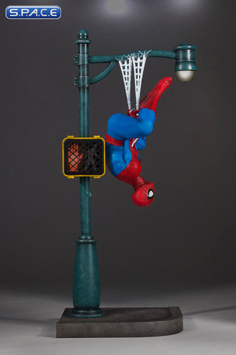 1/8 Scale Spider-Man Collectors Gallery Statue (Marvel)