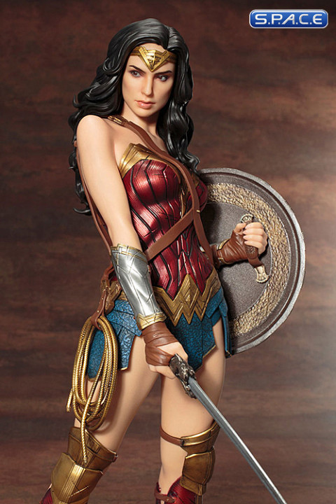 1/6 Scale Wonder Woman ARTFX Statue (Wonder Woman)