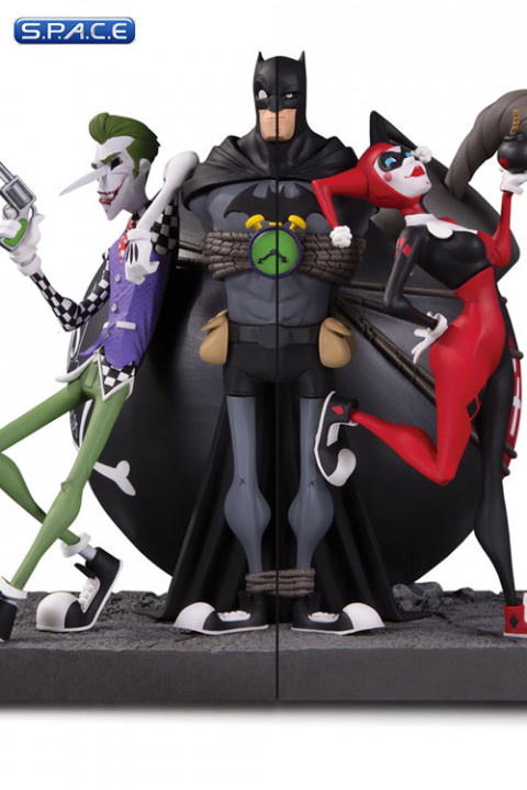 The Joker & Harley Quinn Bookends (DC Comics Gallery)