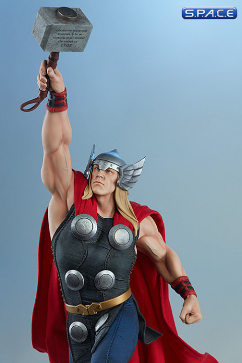 Thor Avengers Assemble Statue (Marvel)