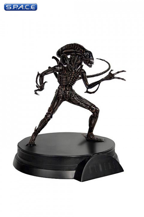 同梱不可 □ Palisades Alien Signature Series Statue Aliens Alien