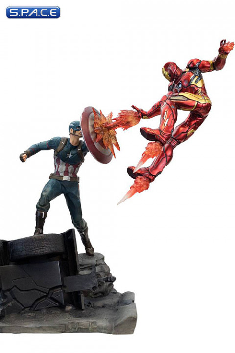 Captain America vs. Iron Man Premium Motion Statue (Captain America: Civil War)