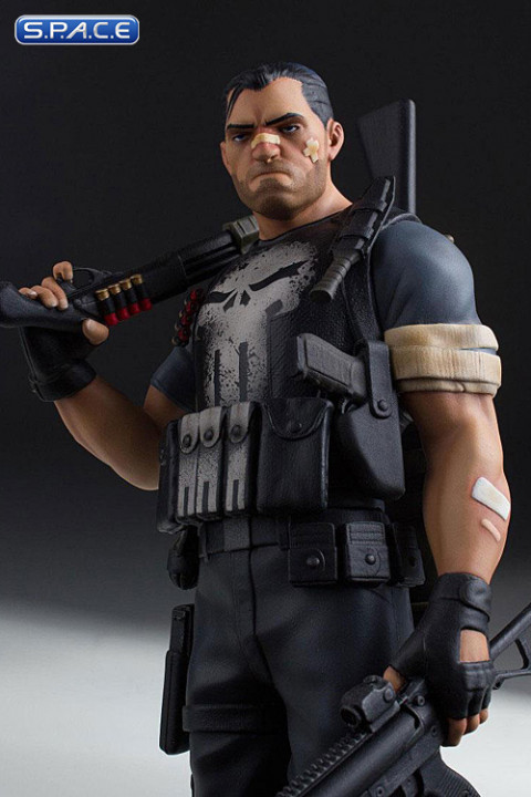 1/8 Scale The Punisher Collectors Gallery Statue (Marvel)