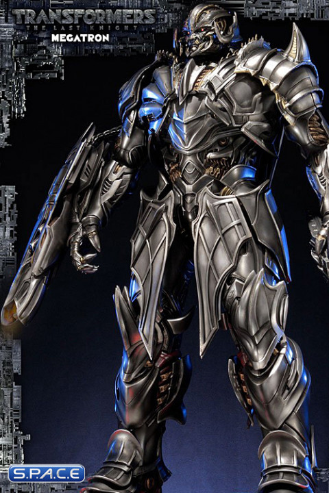 Megatron Museum Masterline Statue (Transformers: The Last Knight)