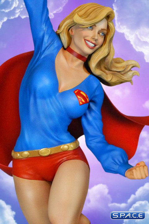 Supergirl Maquette (DC Comics)