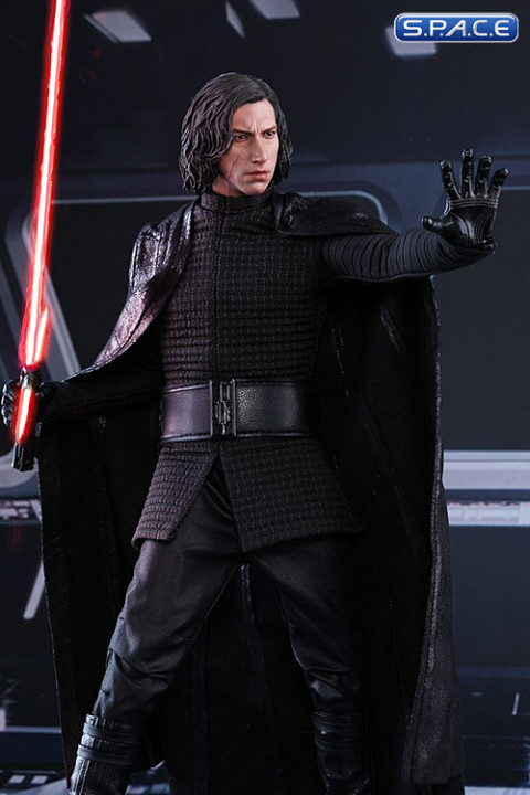 1/6 Scale Kylo Ren Movie Masterpiece MMS438 (Star Wars - The Last Jedi)