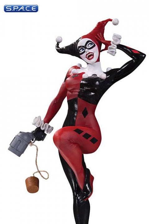 Harley Quinn Statue by Joelle Jones (Cover Girls of the DC Universe)