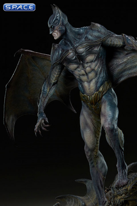 Batman Gotham City Nightmare Collection Statue (DC Comics)