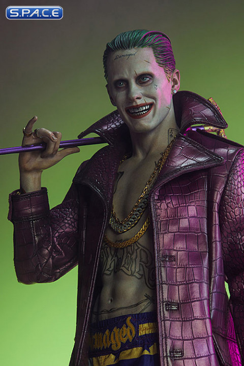 The Joker Premium Format Figure (Suicide Squad)