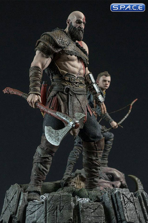 Kratos & Atreus Statue (God of War)