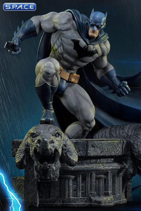 1/3 Scale Batman Museum Masterline Statue (Batman: Hush)